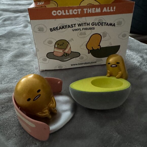 NIB Breakfast with Gudetama Vinyl Figure 2 Pack - Picture 5 of 8